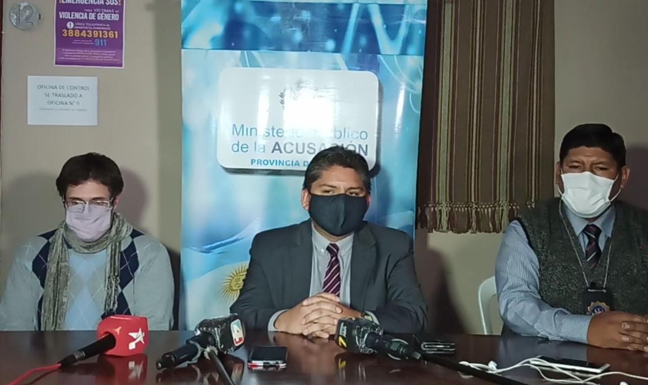Se desbarató banda de ladrones oriundos de Tucumán el Agente Fiscal Aldo Lozano brindó una conferencia de prensa (1).jpeg